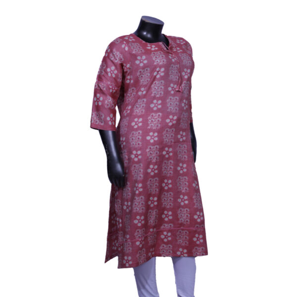 Plus Size Ethnic Cotton Neck Embroidery Work Straight Green Kurtis Fusion of Tradition and Modernity