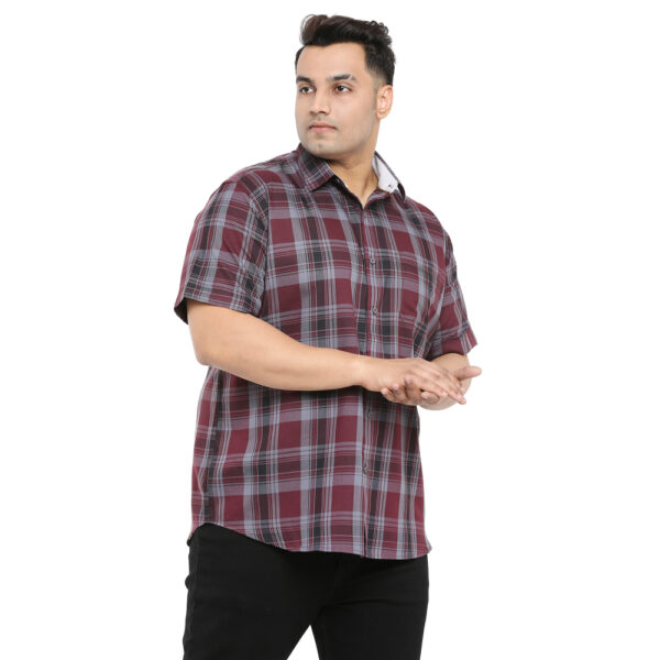 Stylish Plus Size Men's Checkered Wine Shirt