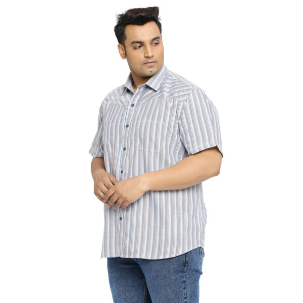 Shop Plus Size Men Checkered Spread Collar Blue Casual Shirt