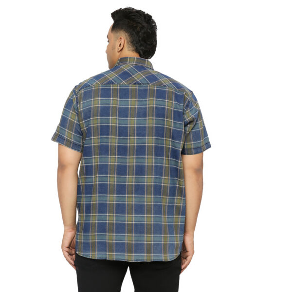 Stylish Casual Green Shirt for Plus Size Men with 2 Flap Pockets